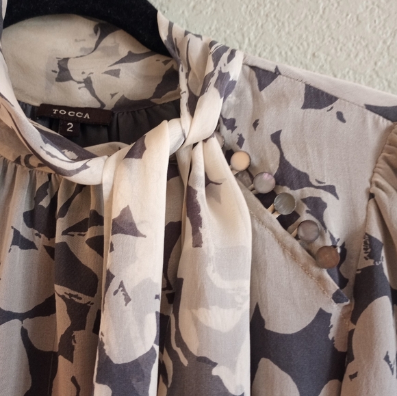 Tocca Silk Whimsigoth Victorian Grey Black Feminine Sheer Boho Blouse 2 - Picture 3 of 8